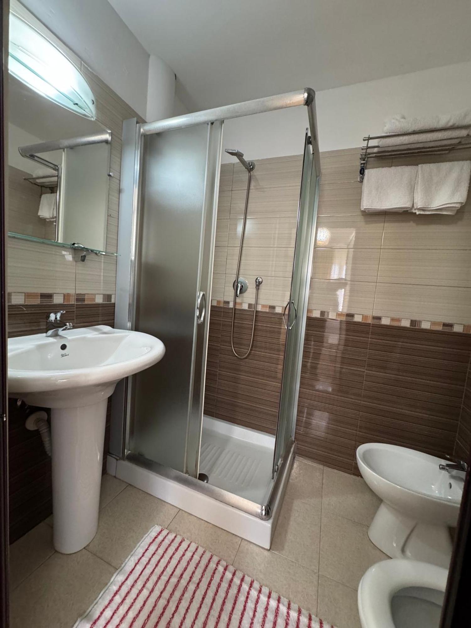 Kaduku 3* Shkoder